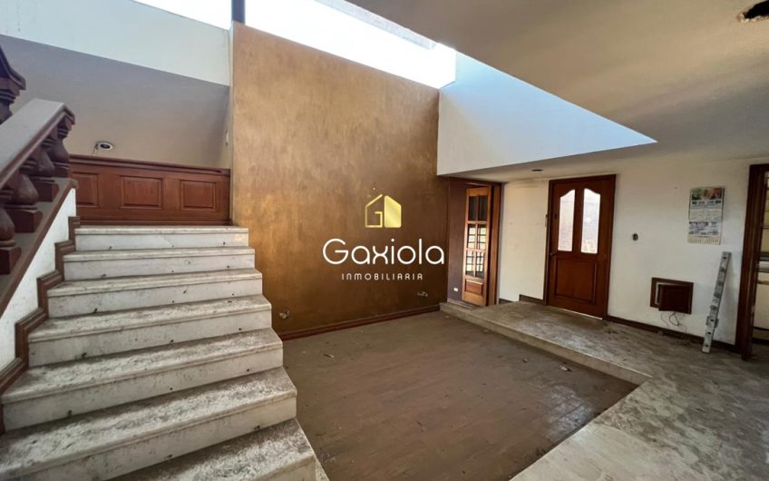 Se vende casa como Terreno de 1339 m2 en Col. Guadalupe