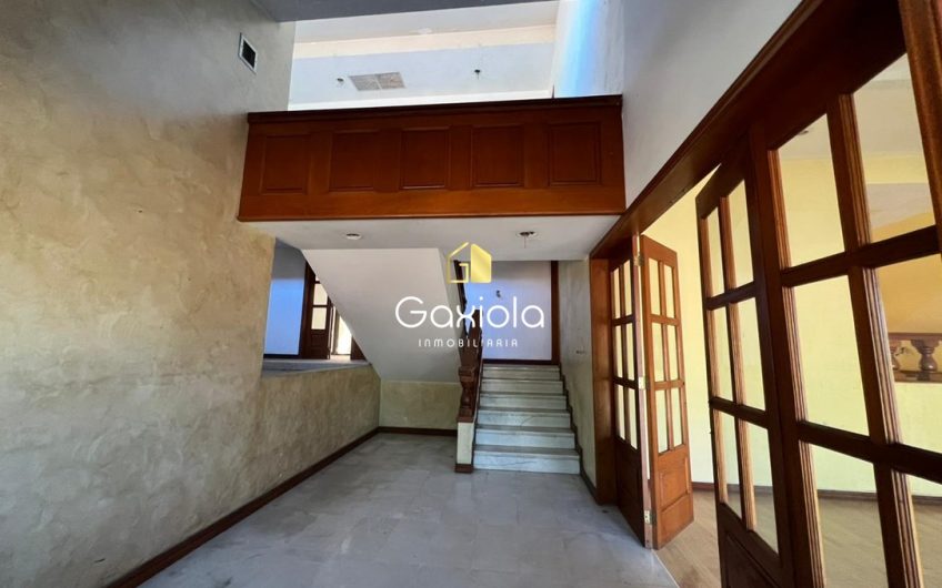 Se vende casa como Terreno de 1339 m2 en Col. Guadalupe