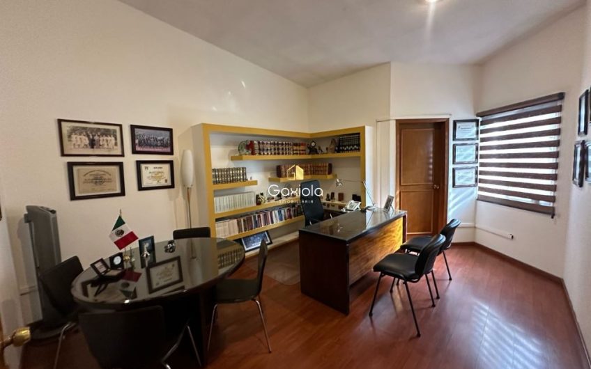 se VENDE oficina  en col. Guadalupe
