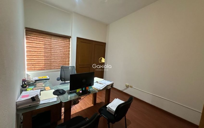 se VENDE oficina  en col. Guadalupe
