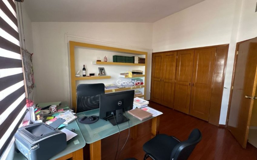 se VENDE oficina  en col. Guadalupe