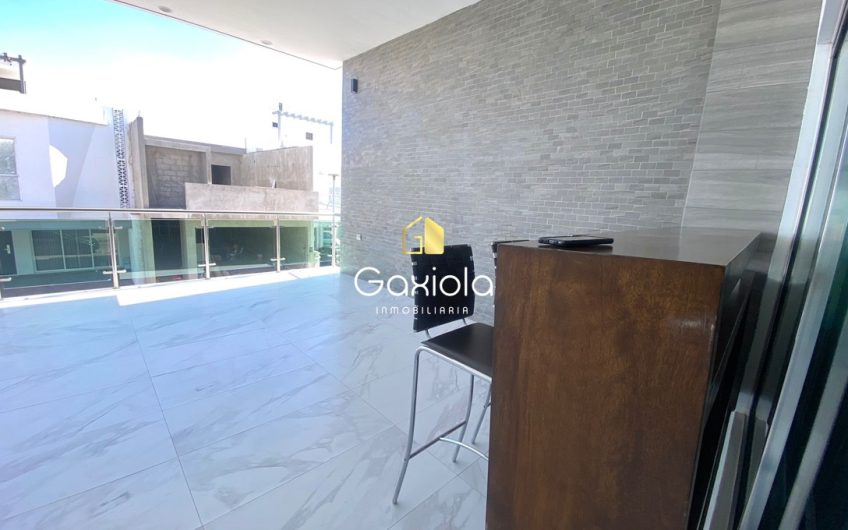 se RENTA casa en residencial Britania con área común