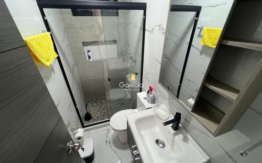 Se RENTA casa amueblada en Fracc. Las Palmas