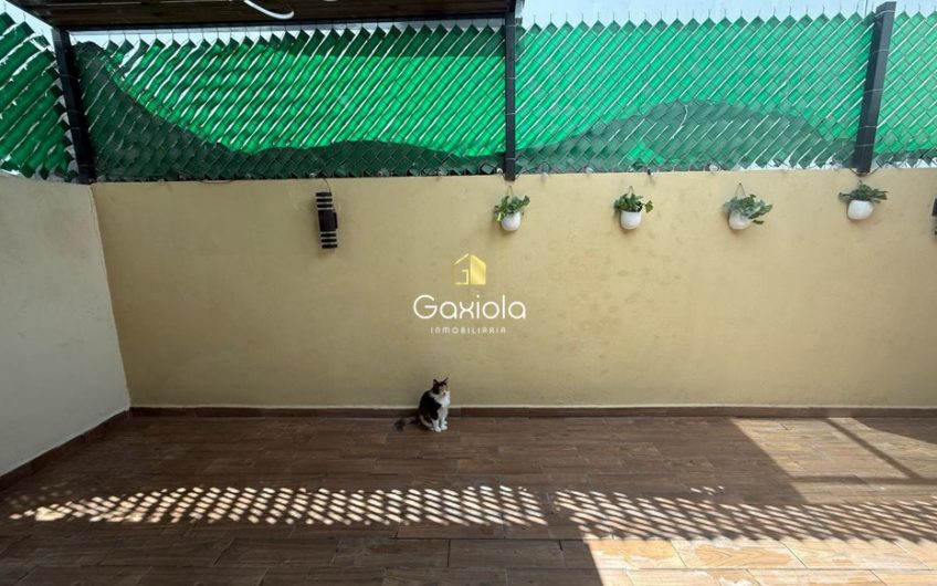 se VENDE casa ubicada en privada con acceso controlado y área común, sector Valle Alto, Novum Residencial