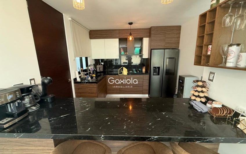 se VENDE casa ubicada en privada con acceso controlado y área común, sector Valle Alto, Novum Residencial