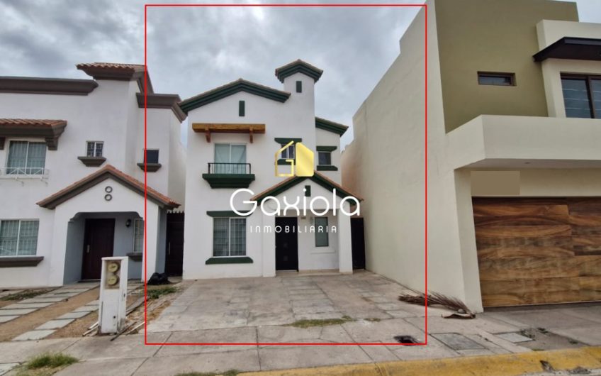 Se RENTA casa en Stanza Toscana, Privada Tiana