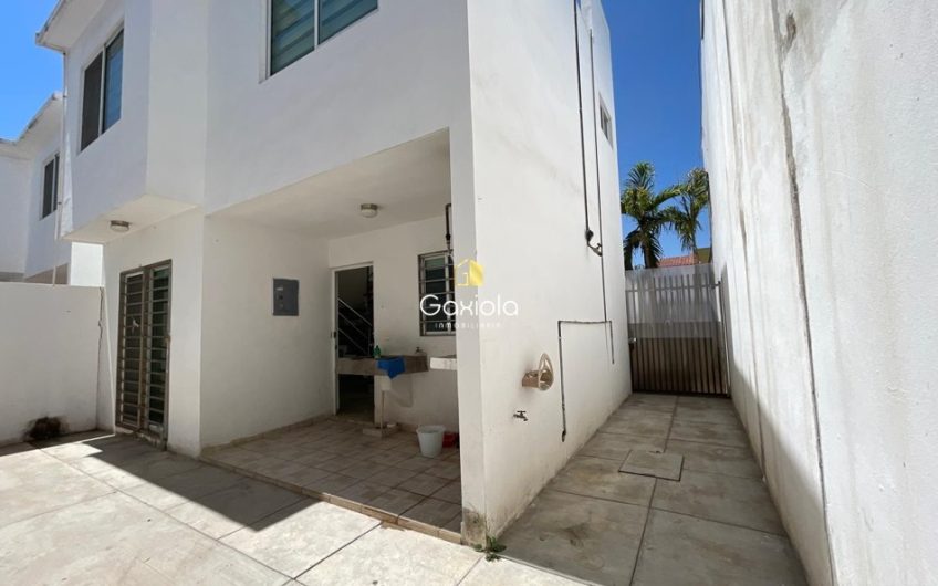 Se VENDE casa en Privada Bonanza, sector Tres Rios