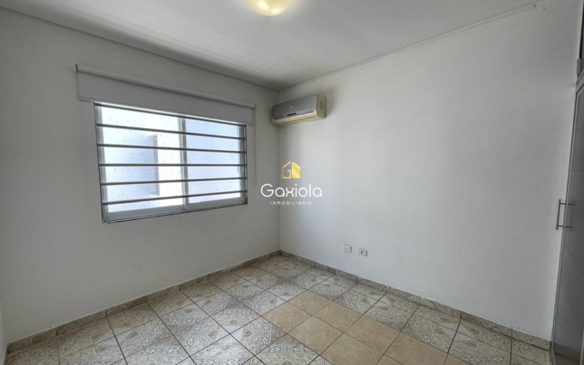 Se VENDE casa en Privada Bonanza, sector Tres Rios