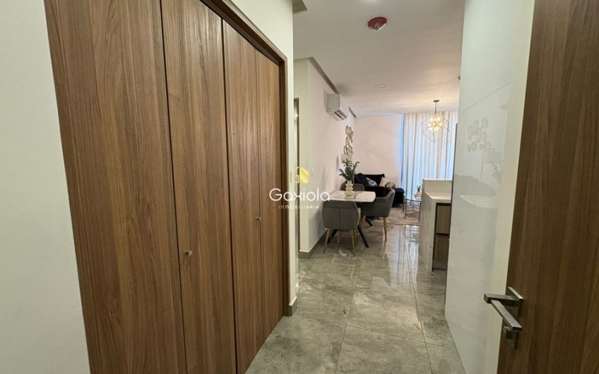 Se RENTA departamento amueblado en Torre Miletto – Cuatro Ríos