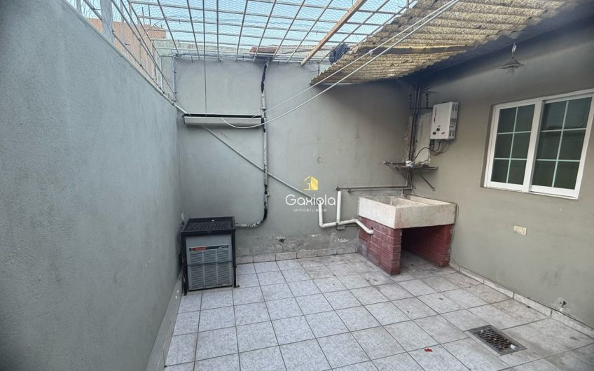 Se VENDE casa de un piso en sector Loma Linda