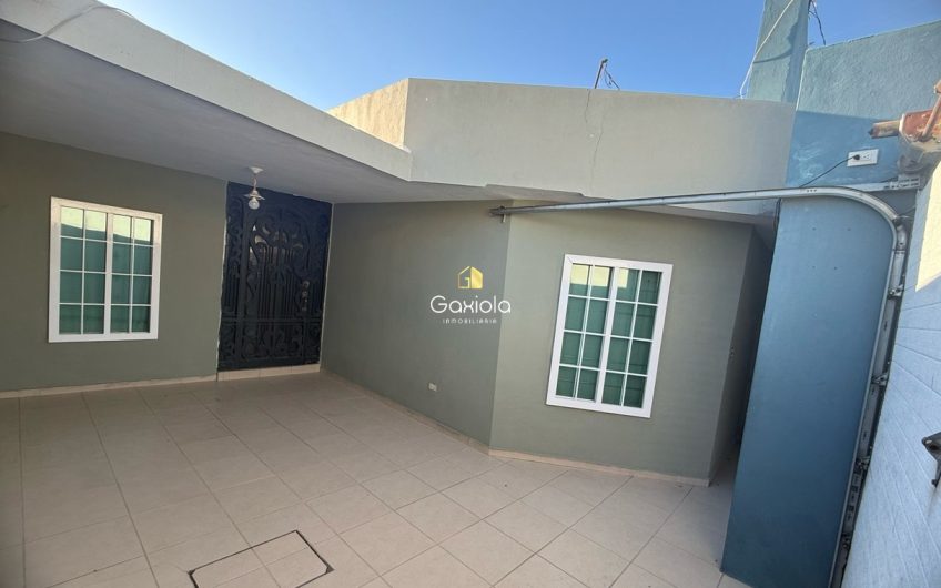 Se VENDE casa de un piso en sector Loma Linda