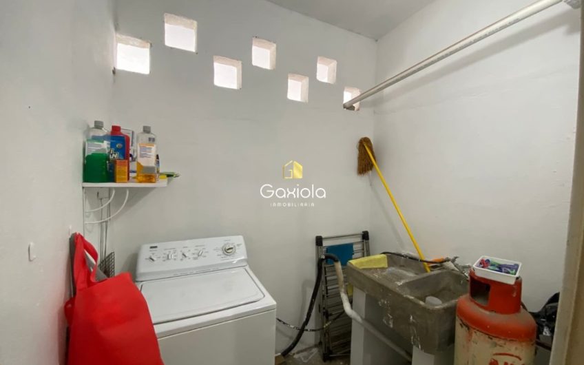 Se RENTA casa amueblada en privada Villas del Rio Elite