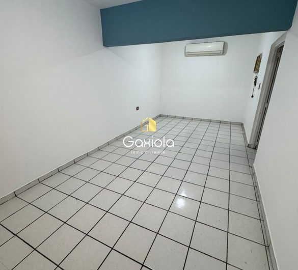 Se RENTA casa de dos pisos en Infonavit Humaya