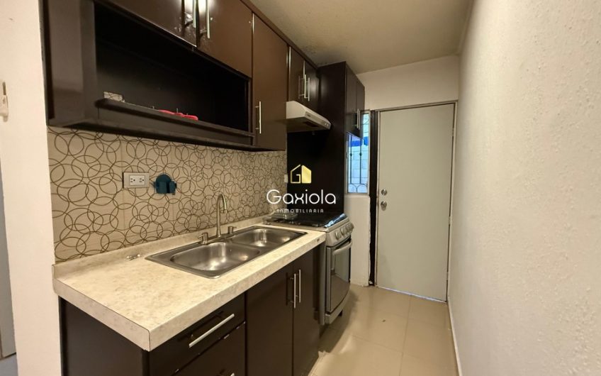 Se VENDE  casa de un piso en Fracc. Urbivilla del Cedro