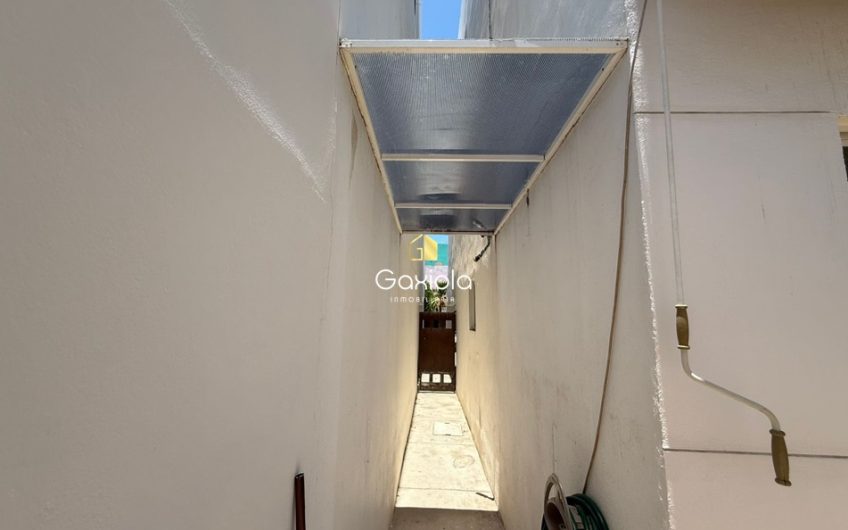 Se RENTA casa en Privada Bonanza, con acceso controlado