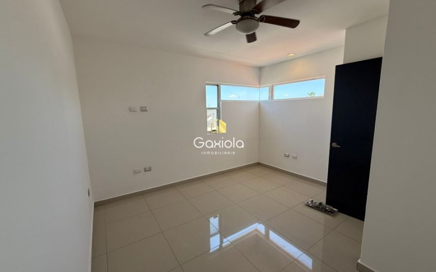 Se RENTA casa en Privada Bonanza, con acceso controlado