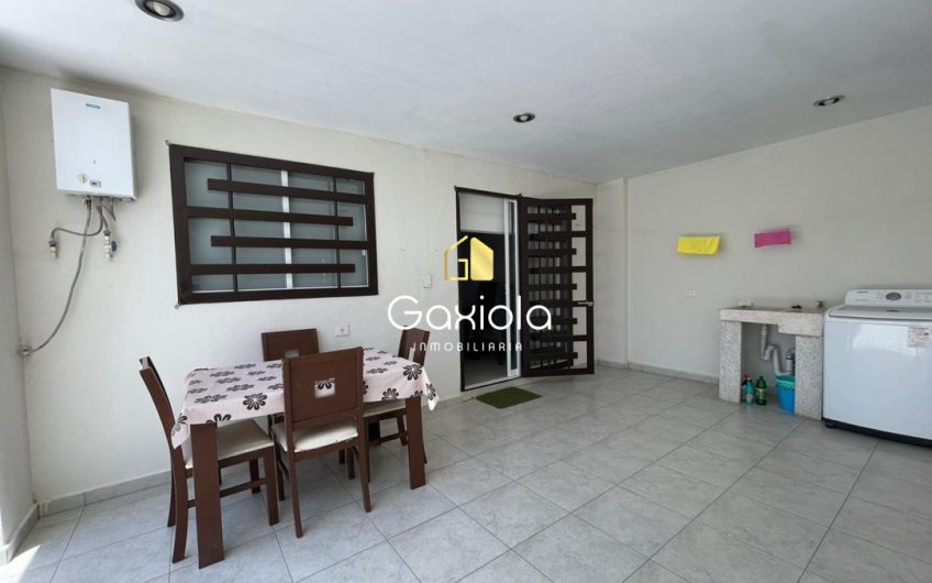 Se RENTA Casa amueblada, ubicada en Privada con alberca, sector aeropuerto, San Luis Residencial