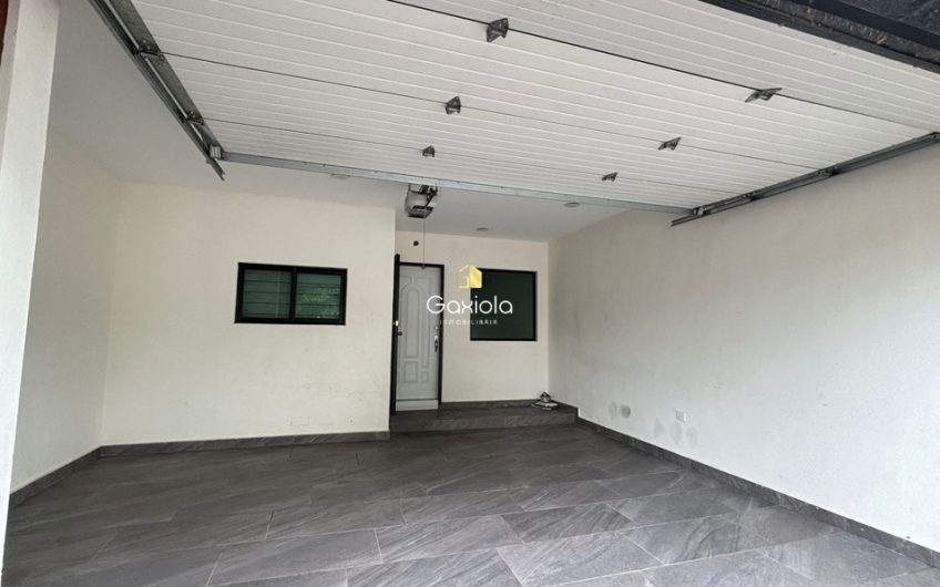 Se RENTA casa de un piso en Valle Alto Verde