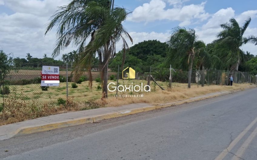 Se VENDE Terreno ubicado en esquina, en Cofradía de San Pedro, Navolato