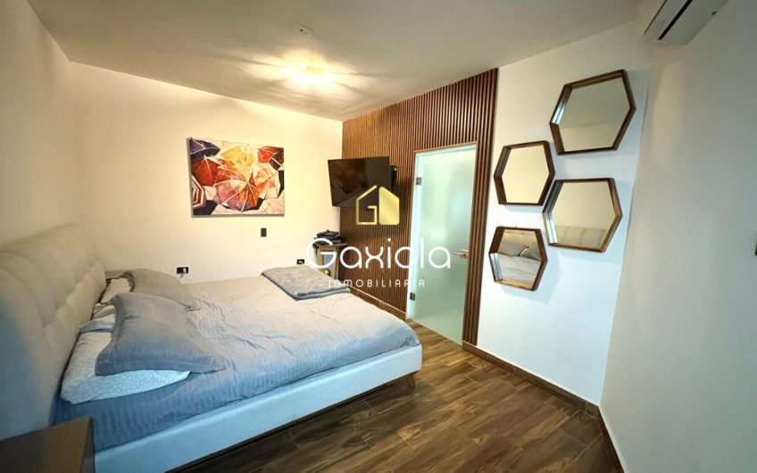 Se RENTA Casa (sin muebles), ubicada en Col. Stase