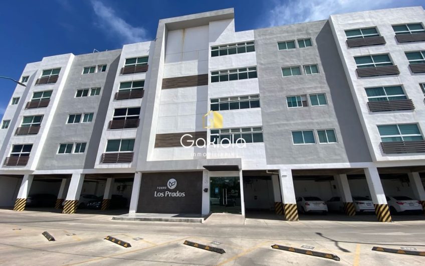Se VENDE o SE RENTA Departamento AMUEBLADO, ubicado en privada con acceso controlado y roof garden, La Conquista