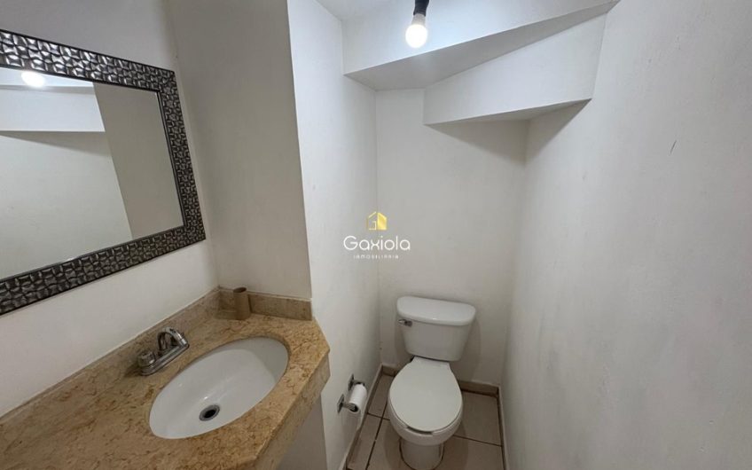 Se VENDE Casa ubicada en privada con acceso controlado, Bonanza, sector 3 rios