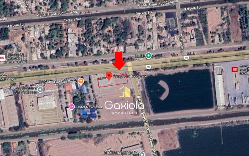 Se RENTA establecimiento amplio con estacionamiento, ubicado en carretera 50 Navolato, San Pedro