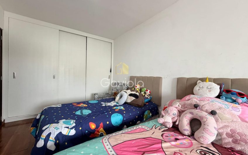 Se VENDE casa ubicada en Privada con acceso controlado, Stanza Castillas, Sector La Conquista
