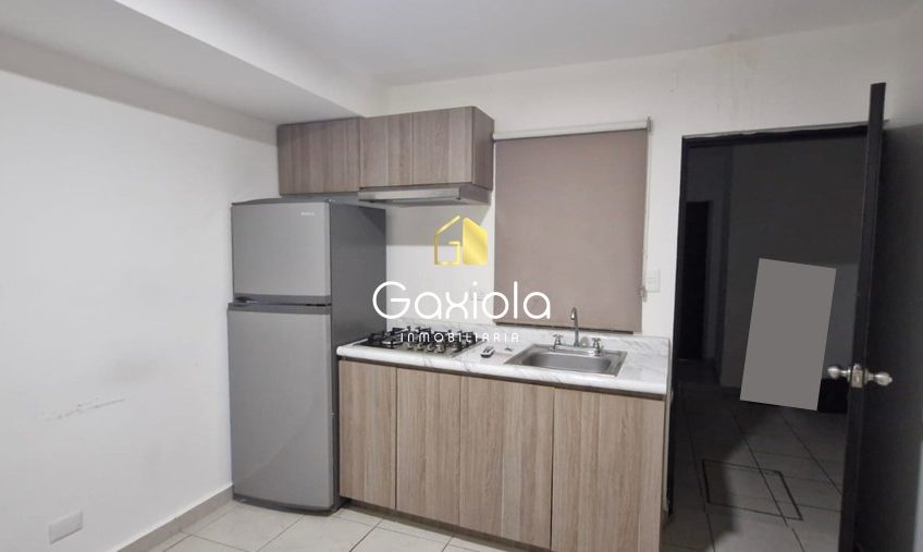 Se RENTA departamento amueblado en sector Tierra Blanca