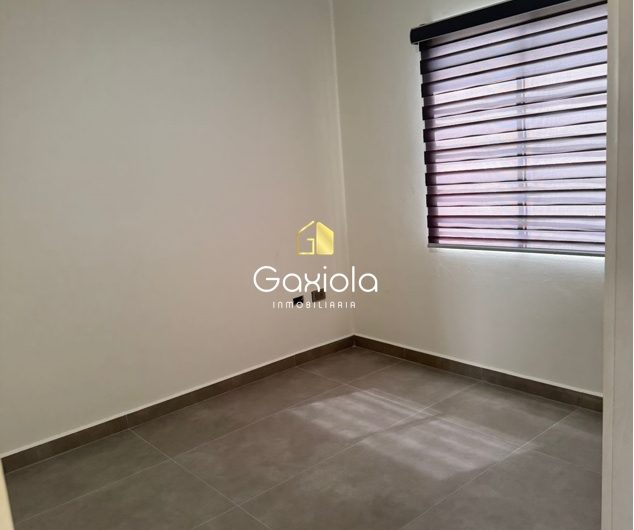 Se RENTA Casa en privada con acceso controlado, Portalegre