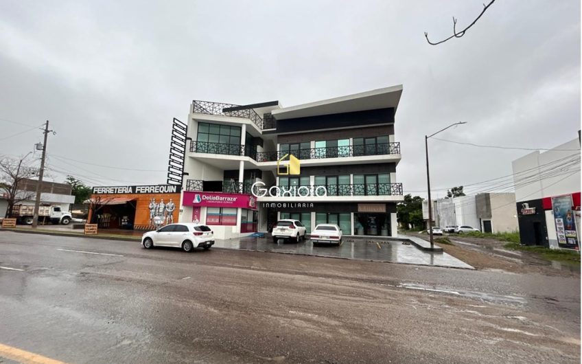 Se RENTAN dos locales en blvd. Ronaldo Arjona, sector conquista planta baja