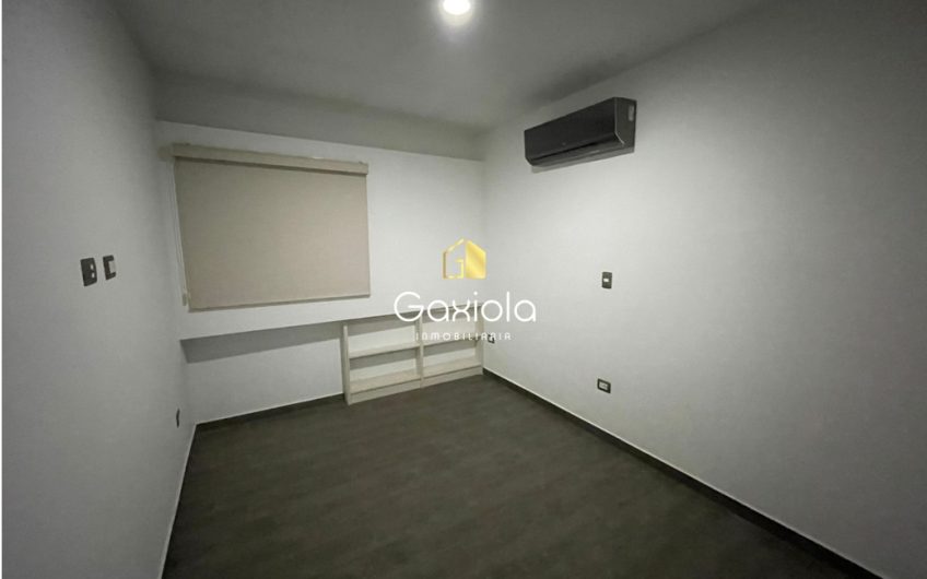 Se RENTA casa en ubicada en privada sector Guadalupe