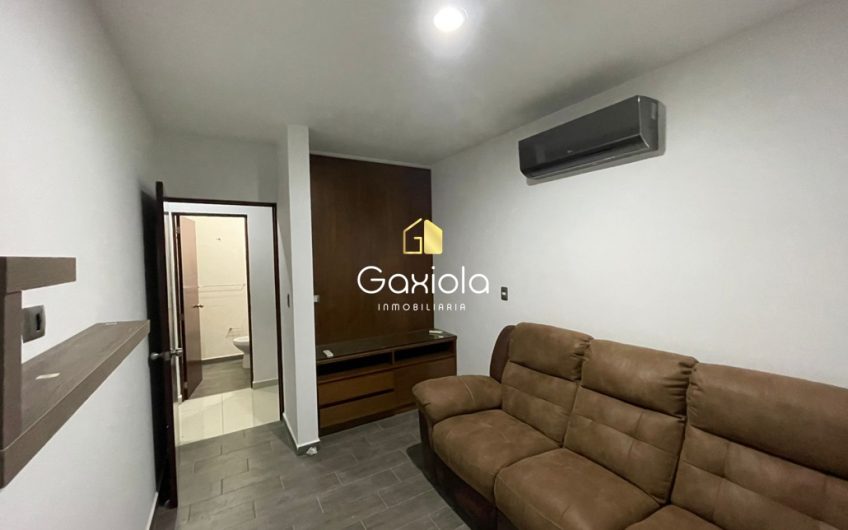 Se RENTA casa en ubicada en privada sector Guadalupe