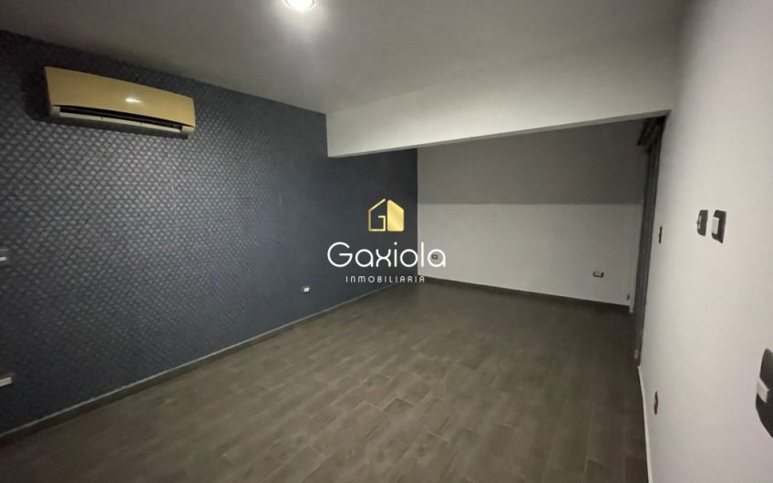 Se RENTA casa en ubicada en privada sector Guadalupe