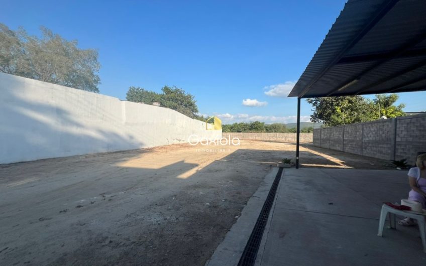 Se RENTA terreno en Col. El ranchito