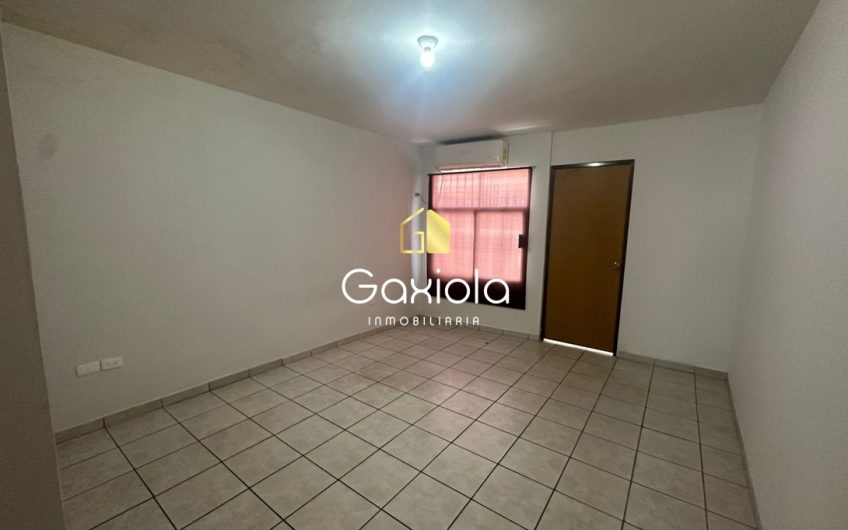 Se RENTA departamento en planta alta, ubicado en Col. Centro