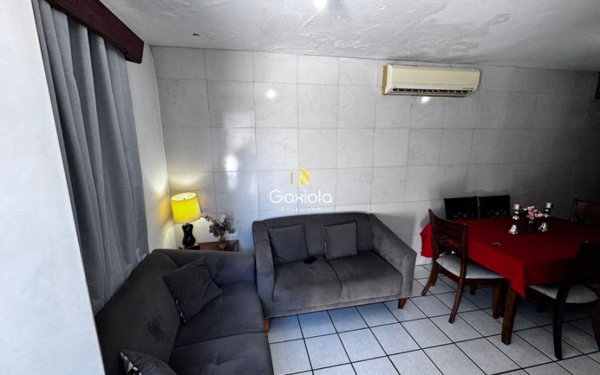 Se VENDE casa de un piso en esquina, Col. Providencia