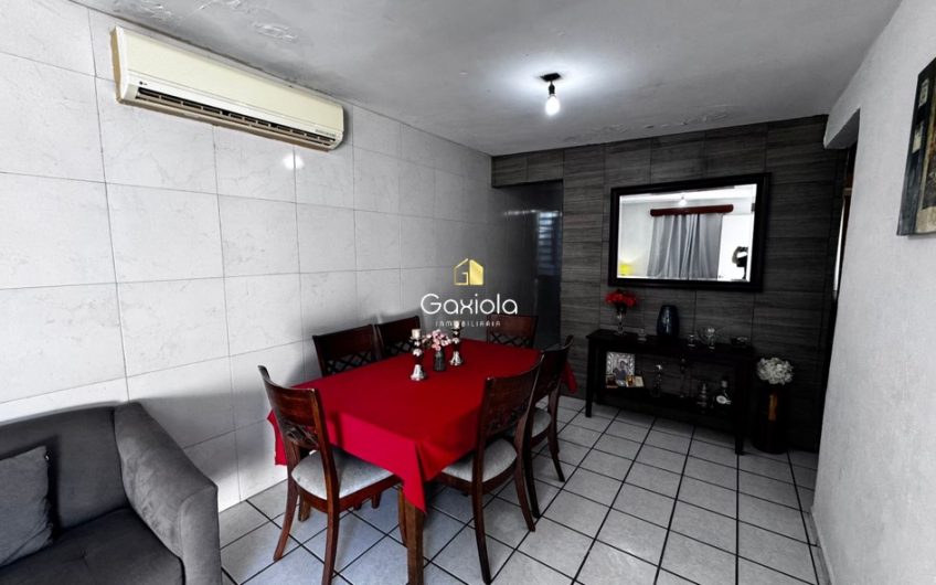 Se VENDE casa de un piso en esquina, Col. Providencia