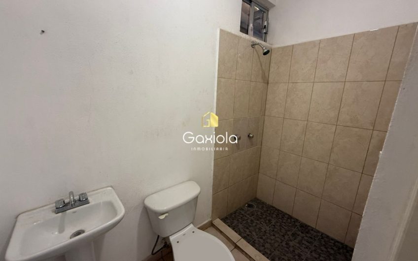 Se RENTA casa en Villa Fontana, sector Santa Fe