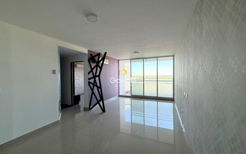 Se RENTA departamento ubicado en Altezza con alberca y roof top con vista a la ciudad